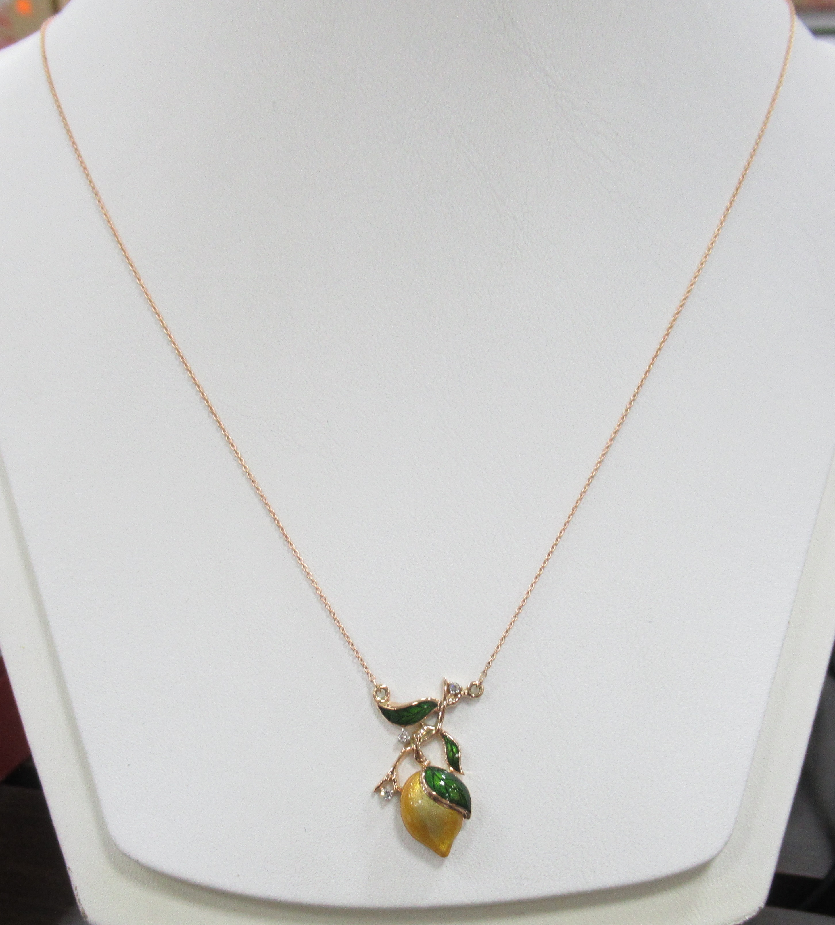 10711-000150 Колье (Au 585)